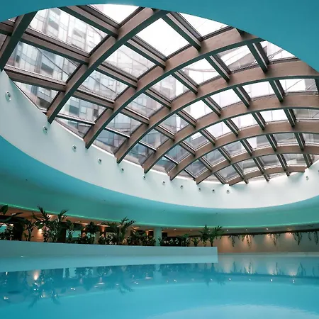 Diamond Class Hanza Tower שצ'צ'ין