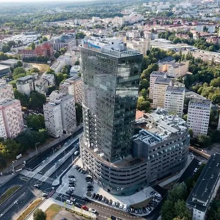 Diamond Class Hanza Tower Apartmán *