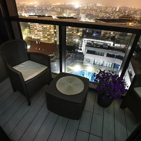 Diamond Class Hanza Tower * שצ'צ'ין