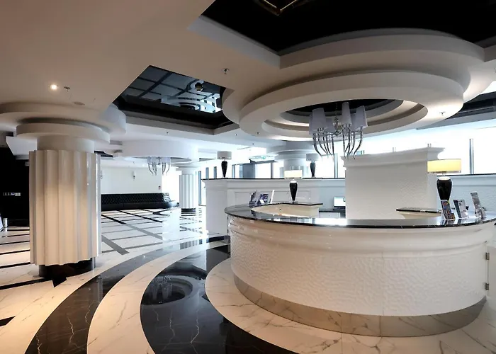 Διαμέρισμα Diamond Class Hanza Tower *