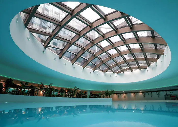 Diamond Class Hanza Tower שצ'צ'ין