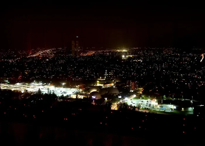 Diamond Class Hanza Tower * שצ'צ'ין