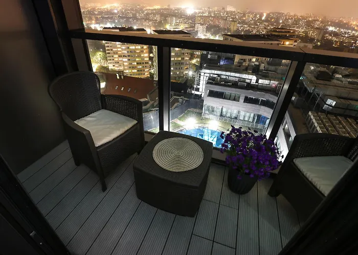 Diamond Class Hanza Tower * שצ'צ'ין